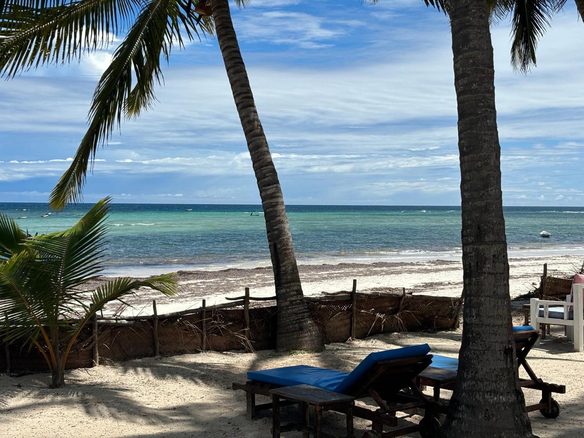 Sawa Sawa Beach House Msambweni Екстериор снимка