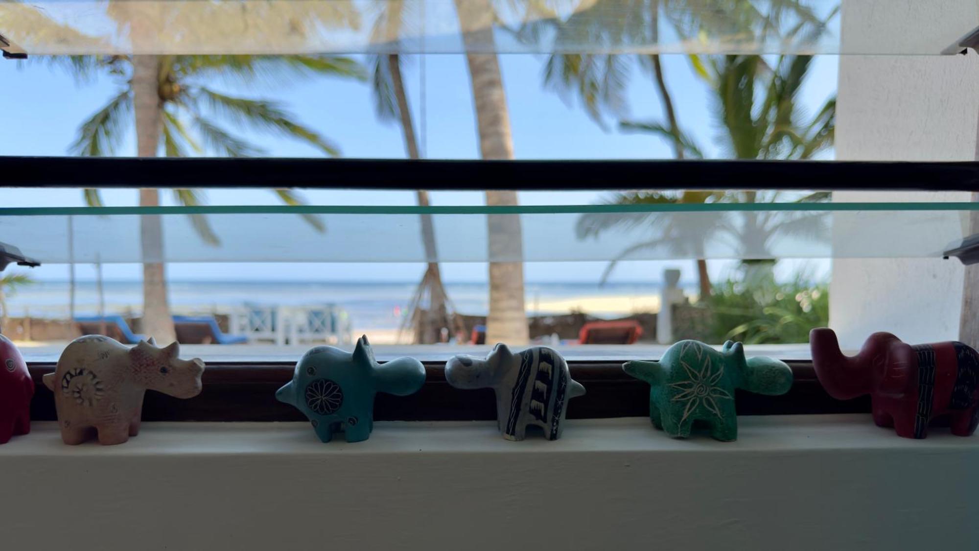 Sawa Sawa Beach House Msambweni Екстериор снимка