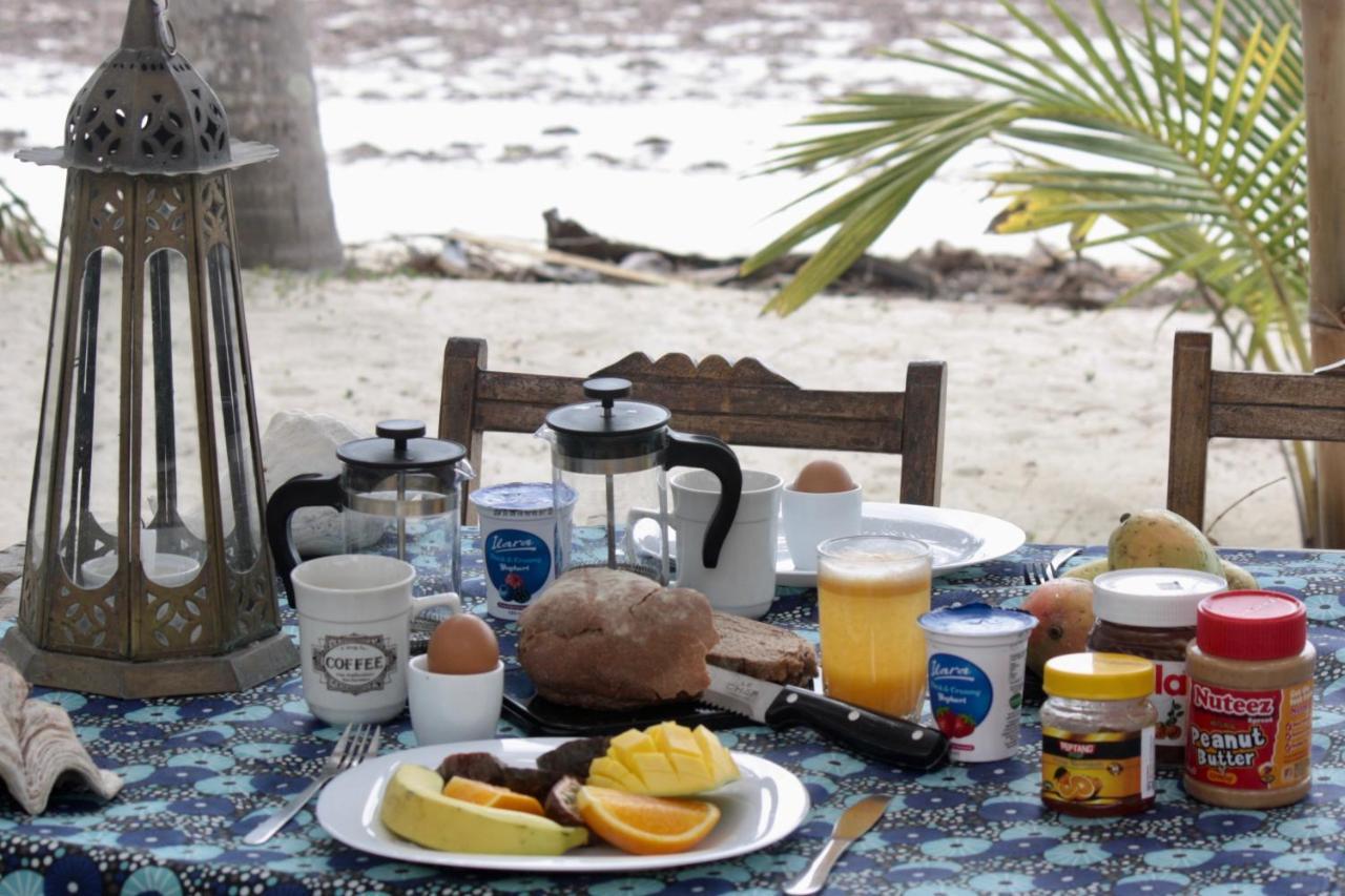 Sawa Sawa Beach House Msambweni Екстериор снимка